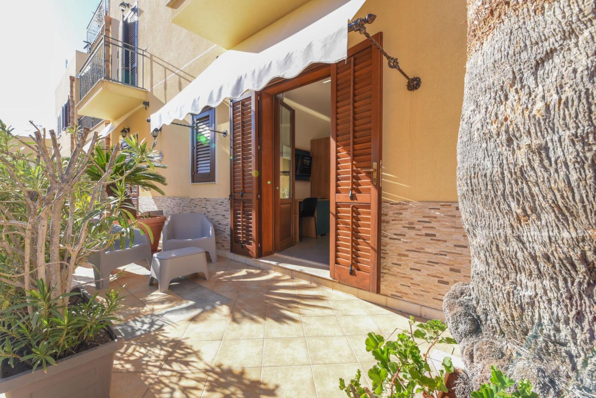 Room & Breakfast Aloe San Vito Lo Capo Exterior photo